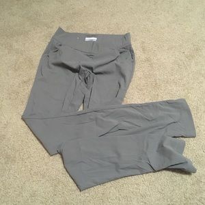 Columbia XS Omni-Shield Pants. So comfy!!